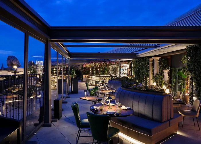 Anantara Palazzo Naiadi Rome Hotel - A Leading Hotel Of The World